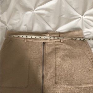 Skirts - Cream Skirt Skirts - Cream Skirt